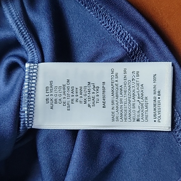 Amazon Essentials Green shark and Navy boys size 10. TWO Shirts. - Picture 5 of 9